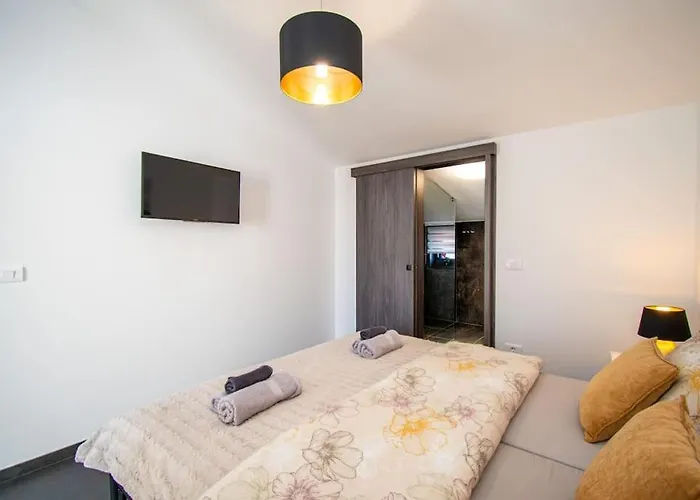 Villa Paradise In Medulin